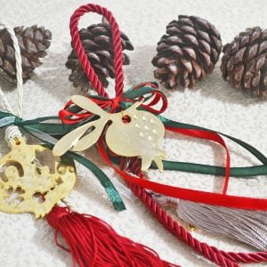 Χριστουγεννιάτικα Γούρια